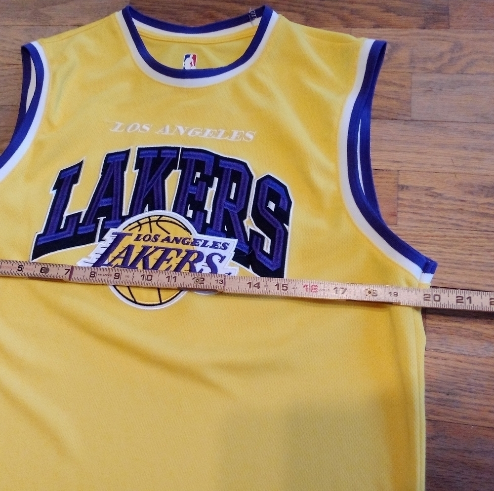 LA Lakers Jersey Men's Medium - Picture 3 of 10